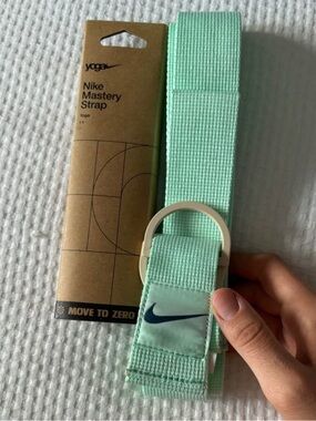 Nike Mint Green Yoga Strap with D-Ring